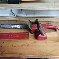 Milwaukee 16" Chain Saw - Electric - WORKS!