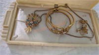 Vintage Costume BN Jewelry set