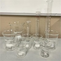 Glass Lab Beakers           (R# 200)