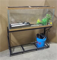 Fish tank w/ Stand & Acces - Aquarium