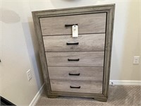 DRESSER