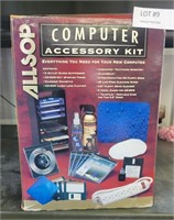 COMPUTER ACCESSORY KIT