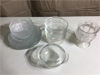 Glass leaf bowl an plates, pyrex bowls 1 lid,
