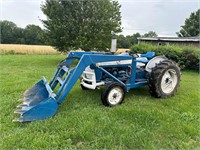 1968 Ford 3000 Gas Tractor W/ Loader 4568 Hours