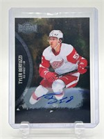 Tyler Bertuzzi Autographed Hockey Card