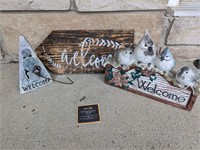 Lot of Assorted "Welcome" Home Décor