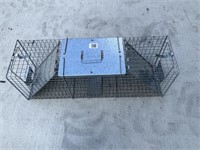 Large live trap model 1045