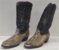 (N) Vtg. Snake Skin Boots Pointed Toe Cowboy Boots