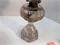 Vtg Glass Oil Lantern