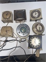 Lot of 7 vintage clocks