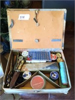 Vintage sewing box with scissors & knife
