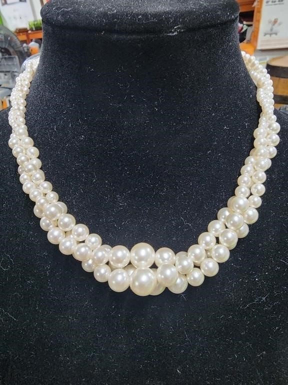 Twisted Triple Strand Decending  Pearl Style