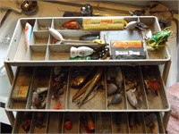 TACKLE BOX W/LURES & MISC. FISHING GEAR