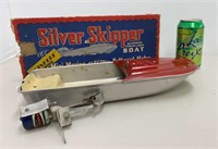 Silver Skipper electric Evinrude electric stream