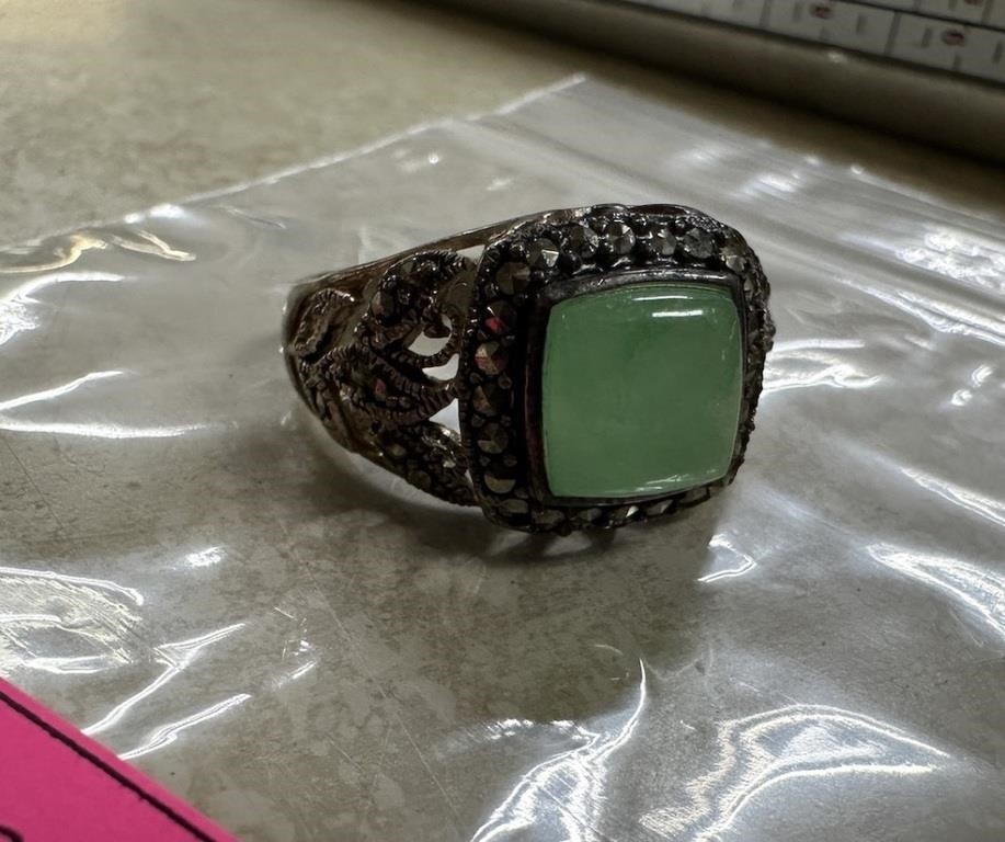 STERLING SILVER FILIGREE GREEN STONE RING