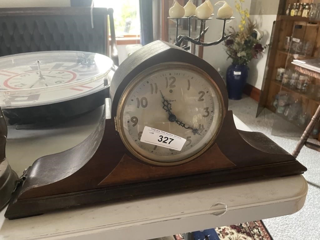 GILBERT ANTIQUE MANTLE CLOCK AND KEY