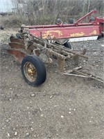 John Deere 3 bottom plow