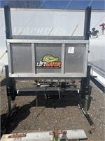 Lift Gator for pick up truck