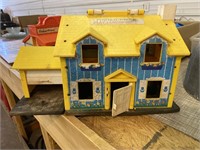 Vintage Fisher-Price play family house