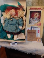 Lot of 2 soft cloth dolls - angel and Raggedy Ann