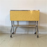 FOLDING ARBORITE CHROME TABLE