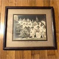 Framed 1923 University of Montevallo Alumni Photo
