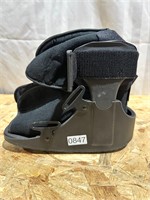 united ortho adult fracture boot