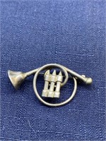 Sterling silver brooch french horn