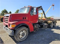 1997 Ford LT9000 Roll Off Container Truck