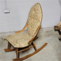 Arts and crafts type rocking chair petite look at