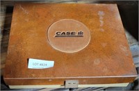 CASE IH CARDOARD & METAL STORAGE BOX