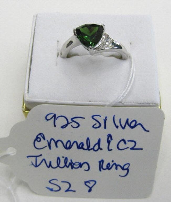 925 Silver Emerald & CZ Trillion Ring Sz 8