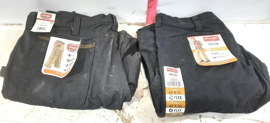 Wranglet Workware Pants  40 x 30, 42 x 30. Black