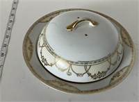 Covered serving dish