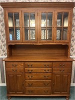 Keller Furniture  Lighted China Hutch with Felt