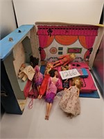 Vintage Barbie Case and Dolls-see des