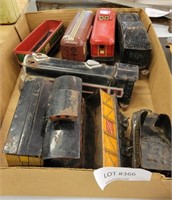 APPROX 9 VTG ENGINE & TRAIN CARS