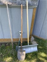 Snow shovel, Shovel, 3 tine Pitch Fork and small