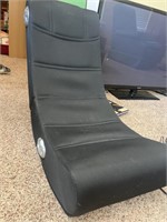 Folding Gaming chair, no power cords