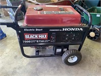 Honda BlackMax 7000w generator. Works