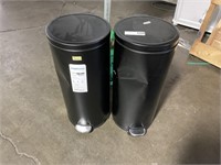 1 LOT ( 2 ITEMS) BRIGHT-ROOM BLACK STAINLESS