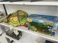 Vintage teenage mutant ninja turtles toys and