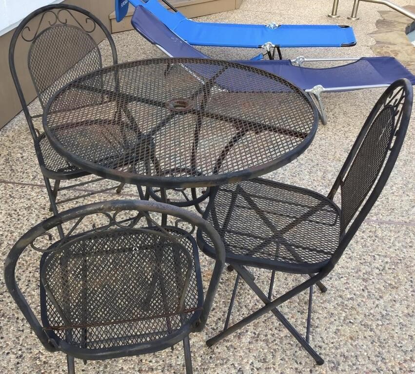 METAL PATIO TABLE AND 3 CHAIRS