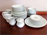 Towne House "Justine" Porcelain Dinnerware Set
