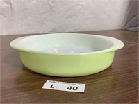 Pyrex Lime 8" Round Dish 221