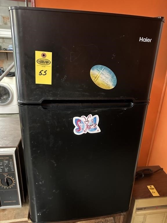 Haier Dorm Refrigerator & Freezer