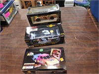 REVELL NASCAR SELECT COLLECTOR CARS