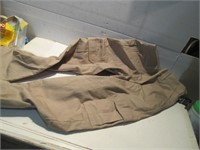 NEW MENS DISCKIES CARGO  PANTS SIZE 15