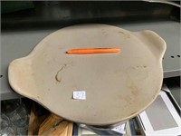 PAMPERED CHEF 13" COOKING STONE