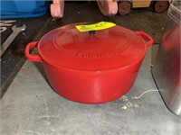 CUISINART RED DUTCH OVEN ENAMEL CAST IRON